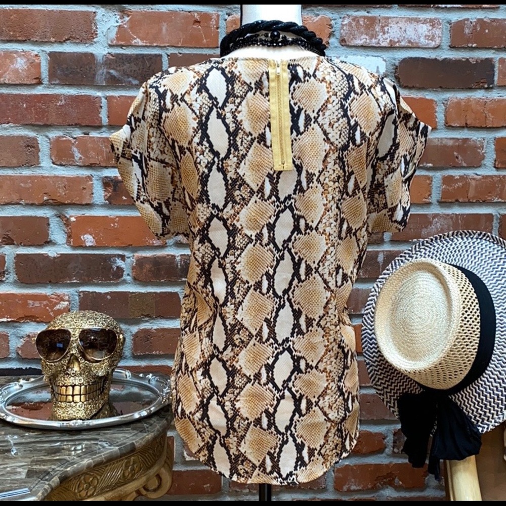 PINK ROSE Snake Print Top - Picture 4 of 6